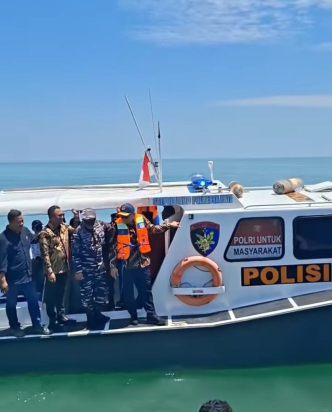 
					Anggota DPRD Pati Mukit Berharap Sedekah Laut di Desa Bajomulyo dan Bendar Dilestarikan Kaum Muda