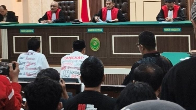 Dua Pentolan AMPB Botok dan Teguh Akhirnya Menghirup Udara Bebas Usai Sidang ke 13