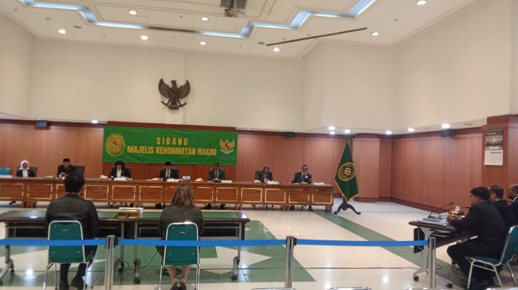 Sidang Majelis Kehormatan Hakim (MKH) Mahkamah Agung dan Komisi Yudisial, Selasa (3/3/2026). (Dok. MA RI)
