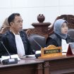 Kuasa Hukum dan Pemohon pengujian Undang-Undang Nomor 1 Tahun 1974 tentang Perkawinan (UU Perkawinan), secara langsung menyampaikan pokok-pokok permohonan, pada sidang yang berlangsung Kamis (2/4/2026), dengan agenda pendahuluan di ruang sidang panel MK. Foto: Humas/Panji