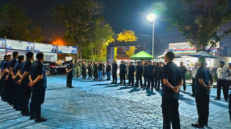 Langkah Kokoh di Balik Teralis : Bersama Kantor Wilayah dan TNI-Polri, Lapas Pati Gelar Razia Bersama